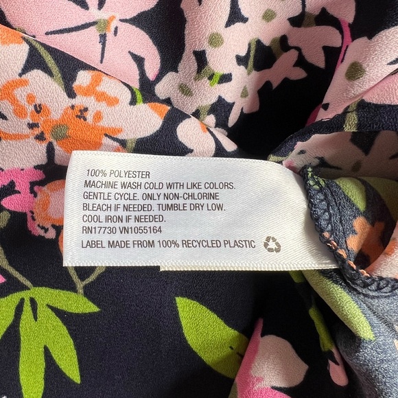 A new day Large Wrap Dress navy blue with florals - Picture 6 of 7